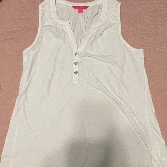 Lilly Pulitzer - Picture 1 of 2